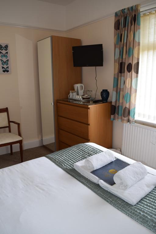 St Aubyn'S Guest House Bridgwater Esterno foto