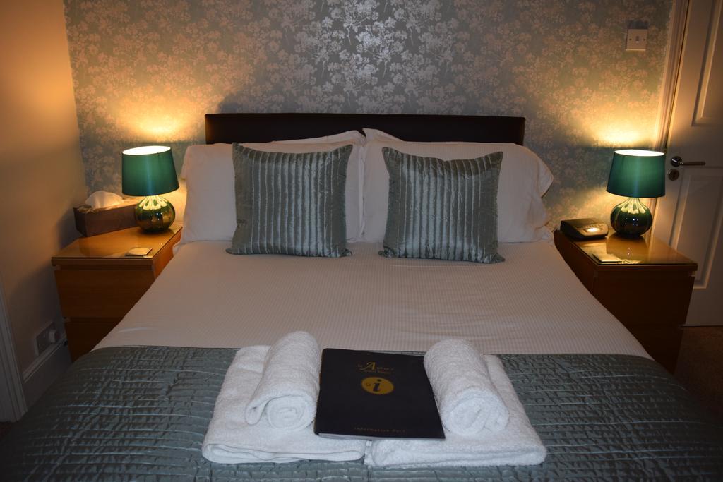 St Aubyn'S Guest House Bridgwater Esterno foto