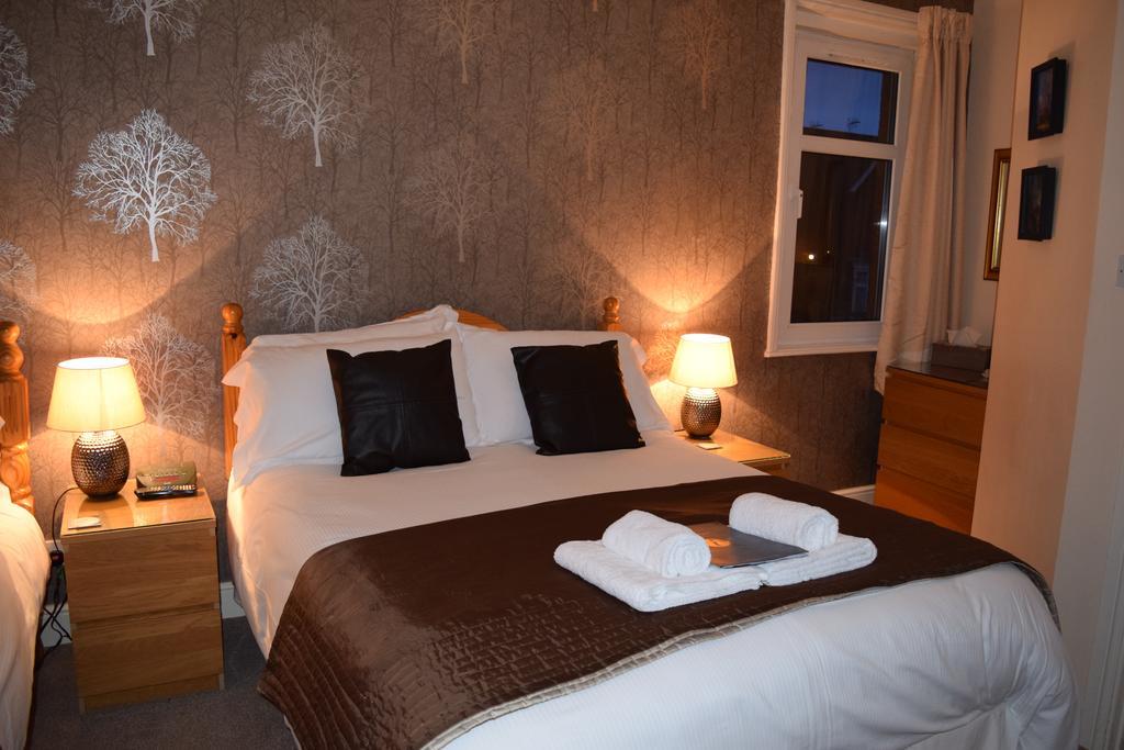 St Aubyn'S Guest House Bridgwater Esterno foto